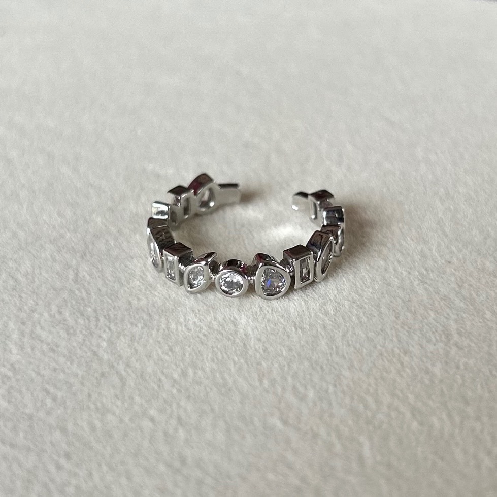 Clara Ring
