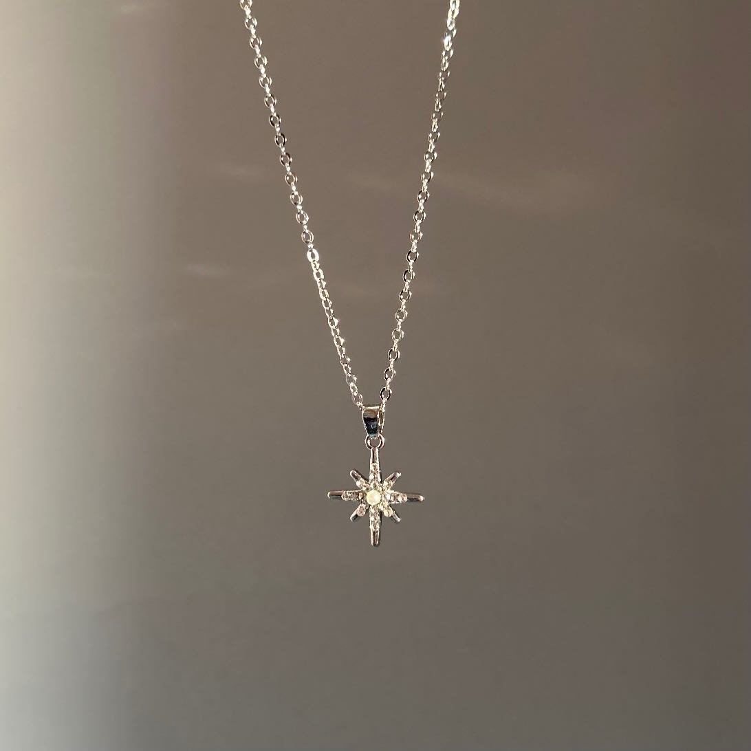 Crystal Pearl Necklace