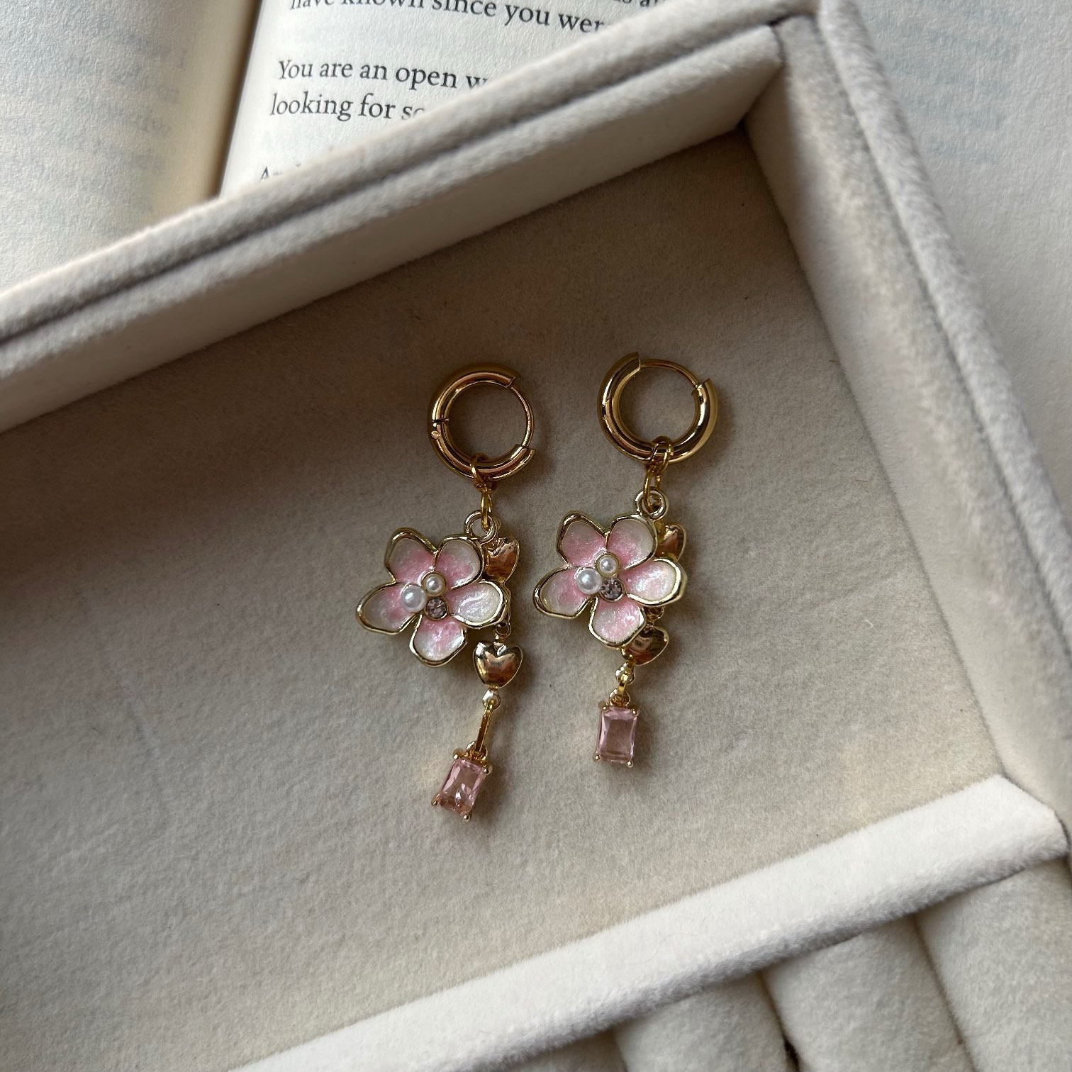 Viola Earrings - Pink