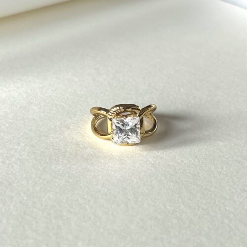 Lily Ring