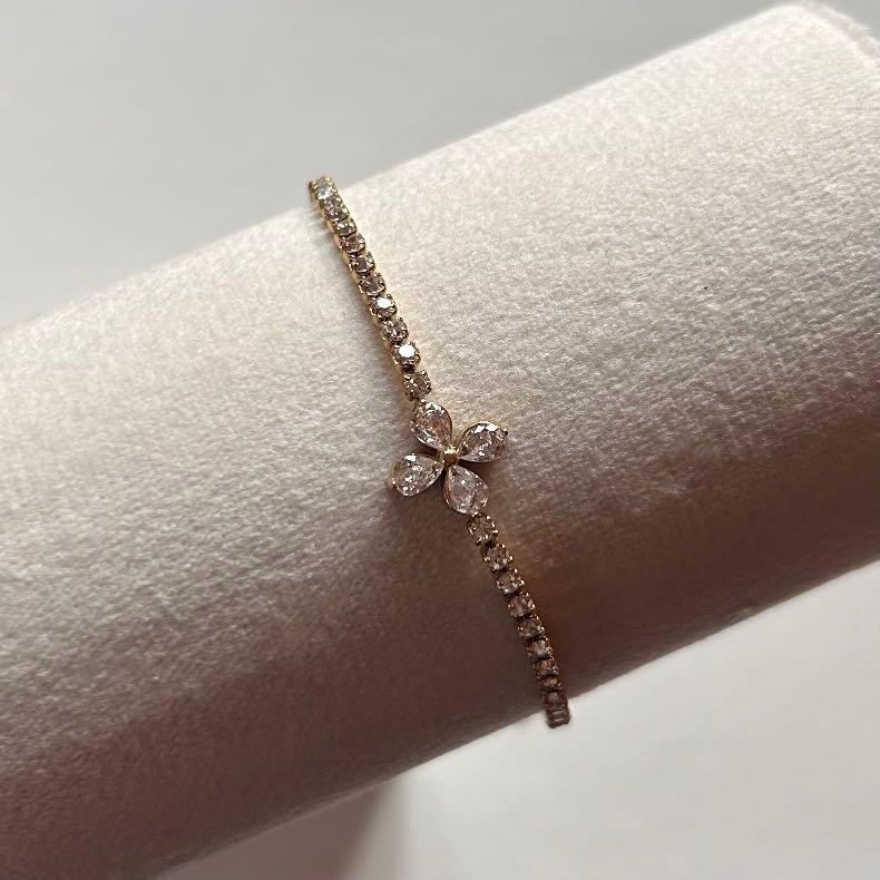 Rose Bracelet