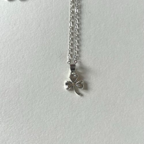 Clover Necklace