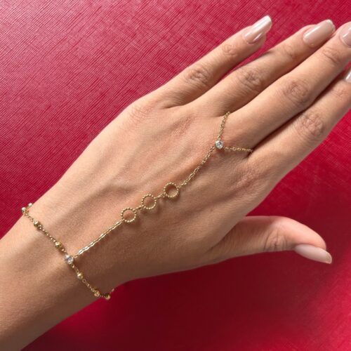Naya Hand Chain Bracelet