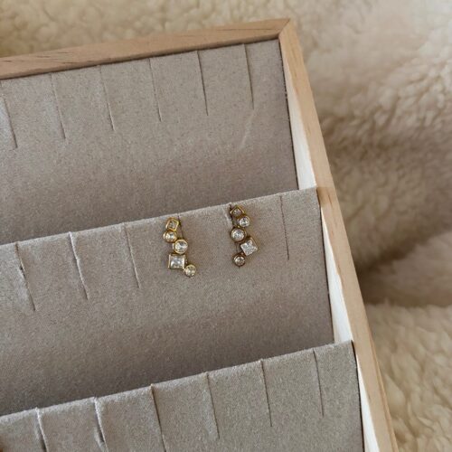 Crystal Curve Studs