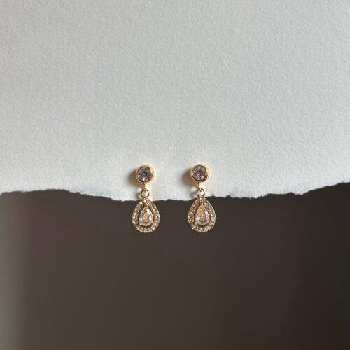 Eve Studs